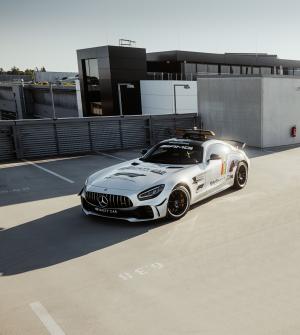 Mercedes-AMG GT R Official FIA F1 Safety Car 2020 года 